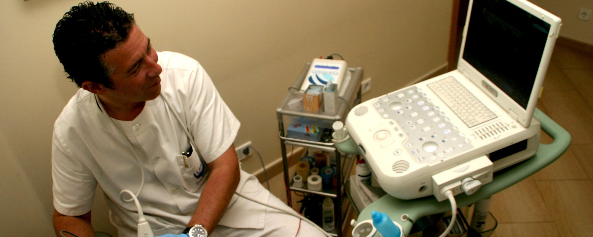 Consulte los VIDEOS donde mostramos nuestros tratamientos de Fisioterapia